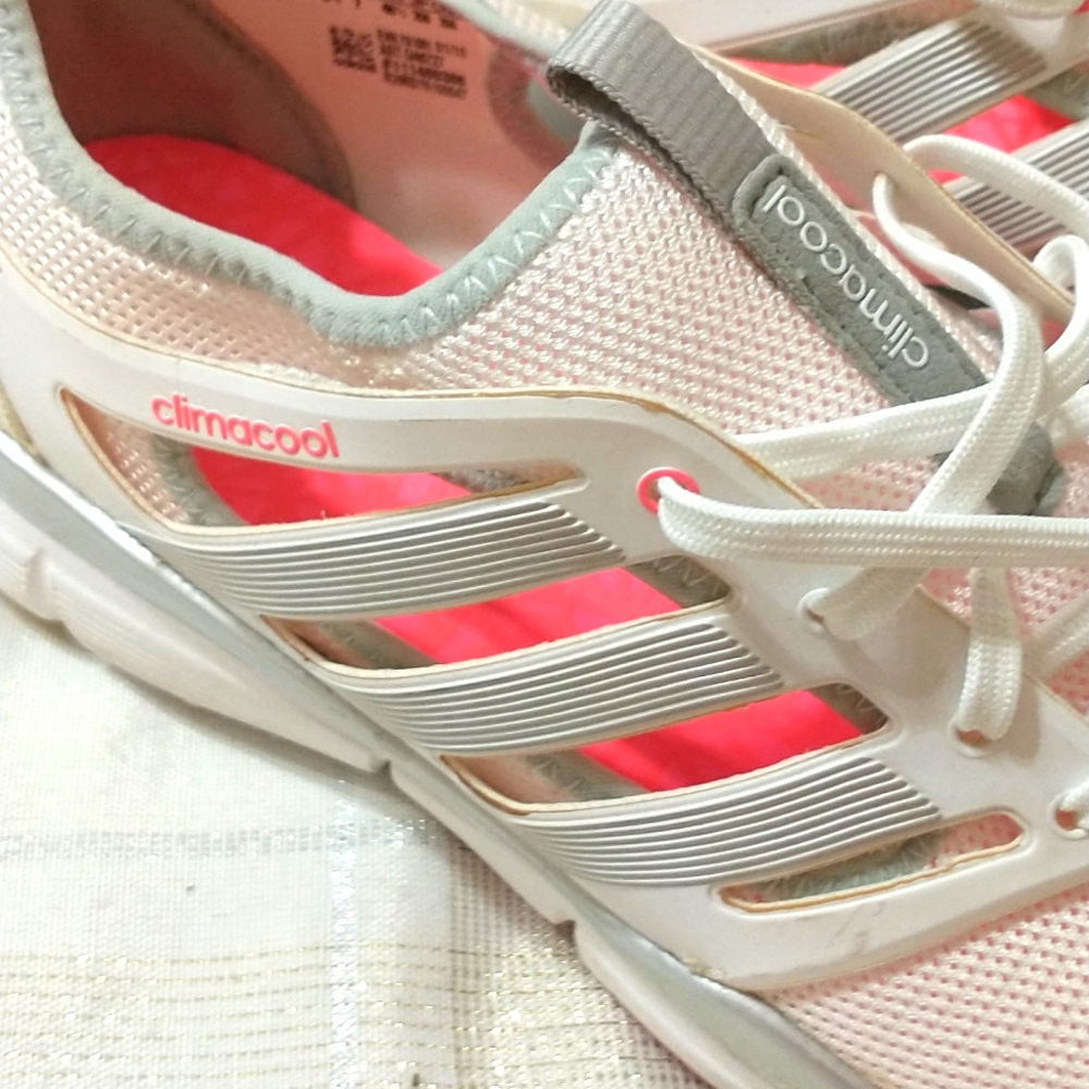 Ladies new climacool Adidas athletic shoes SZ 8 1/2 air vent on sides - Picture 2 of 10